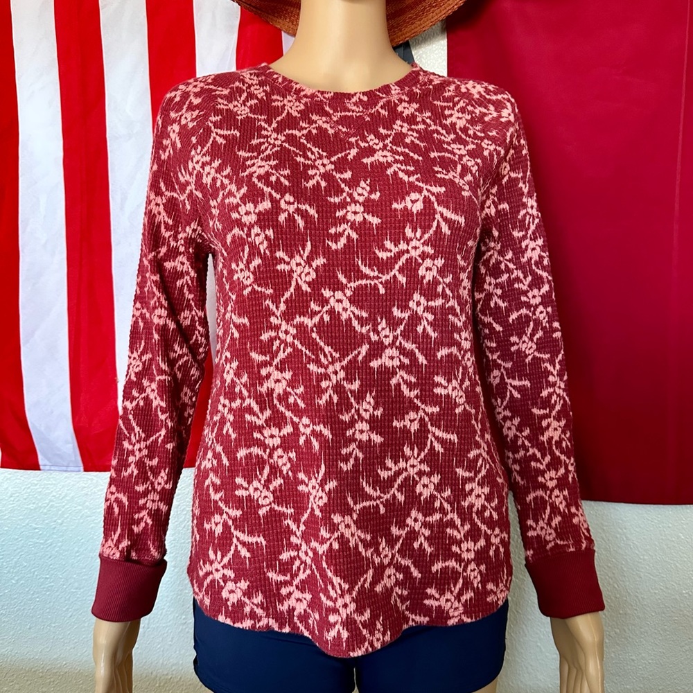 Knox Rose sweater ❤️